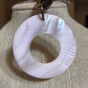 Elegant Pink Shell Pendant Necklace 2.75” total length